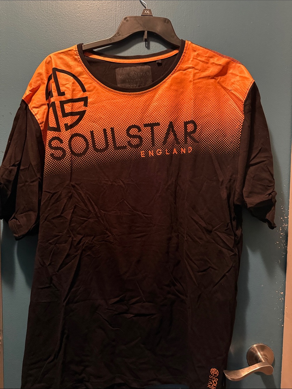Men's Orange and Black Short Sleeve Graphic Tee